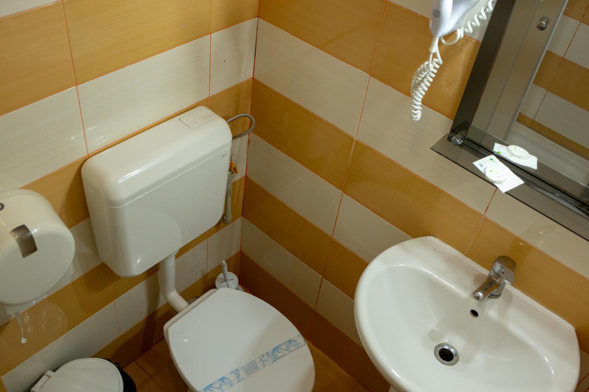 Hotel Curtea Brancoveneasca Constanţa Exteriér fotografie