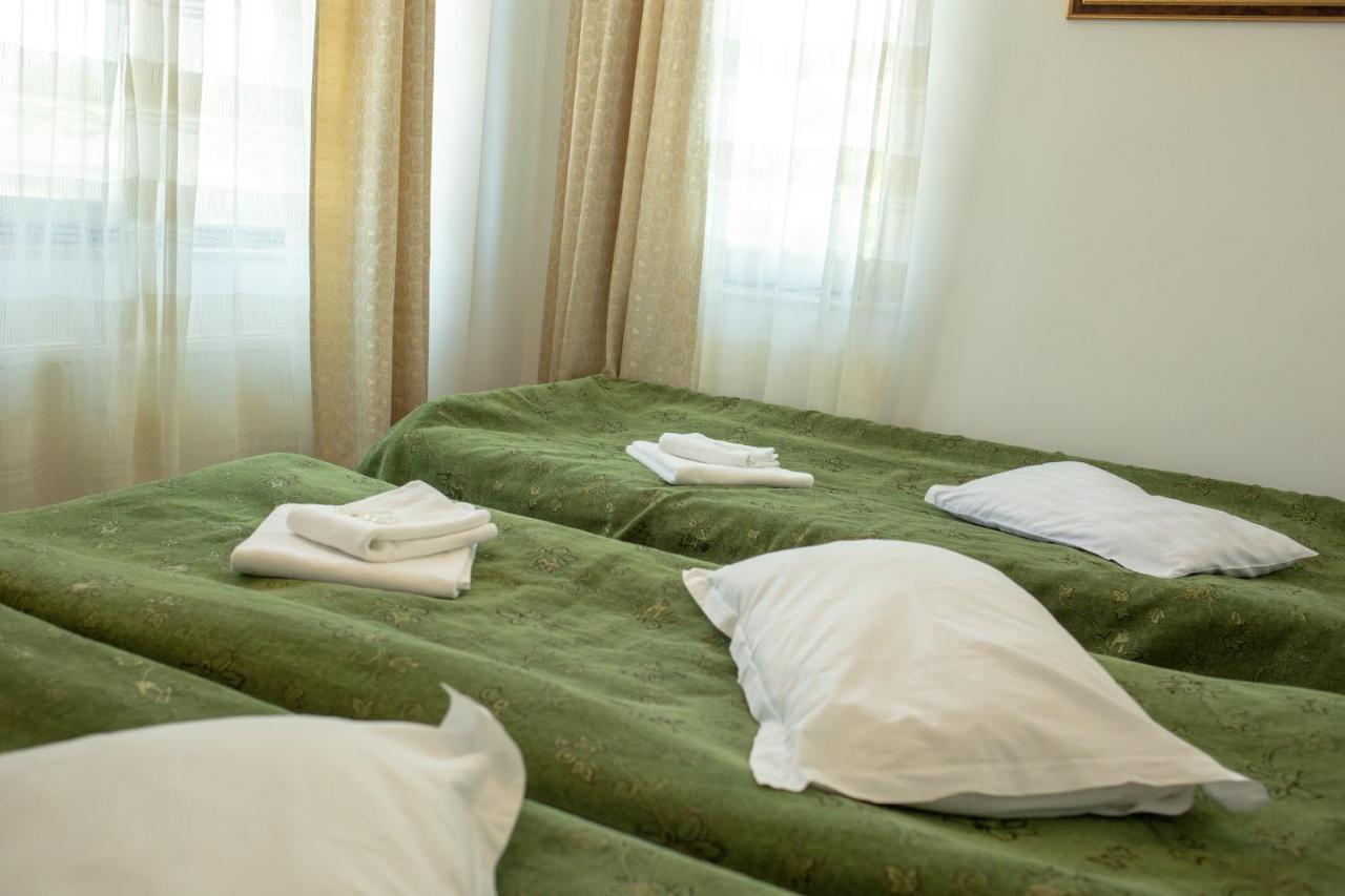 Hotel Curtea Brancoveneasca Constanţa Exteriér fotografie